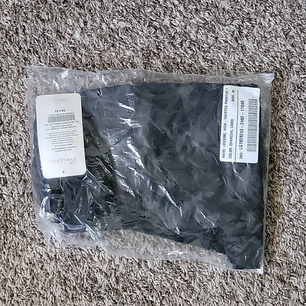 Fabletics high waisted camo print leggings